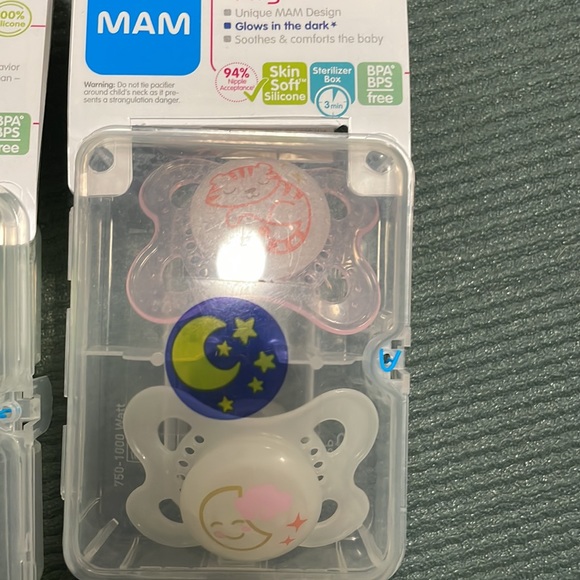 Pacifiers. - Picture 3 of 3
